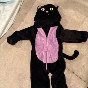 Black and Purple Cat Onesie Costume. Size 3T. Like new.